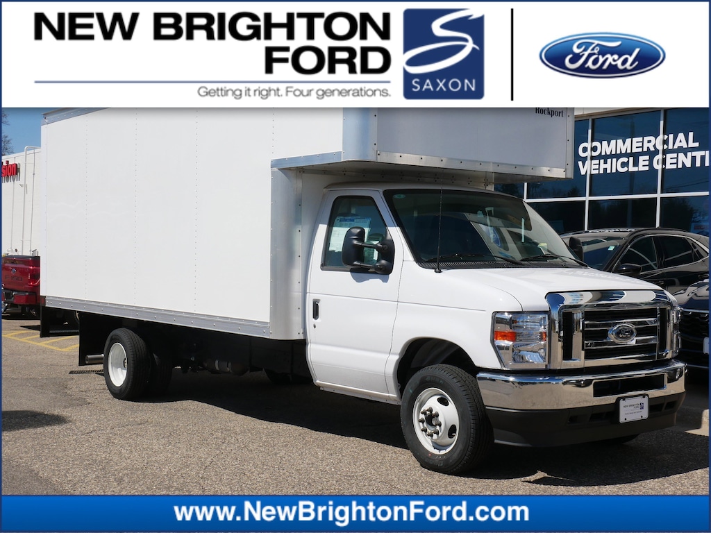 New 2025 Ford E-Series Cutaway E-450 DRW 158 WB Truck