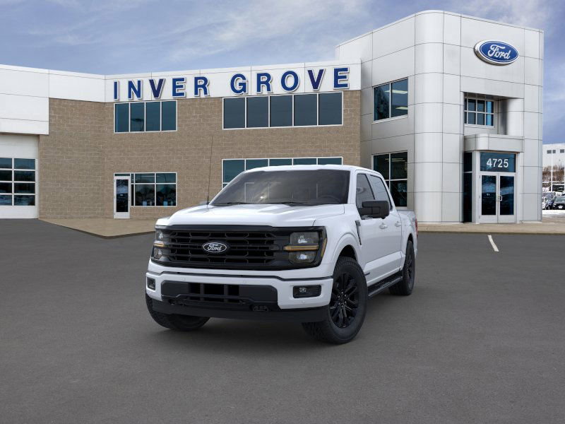 2025 Ford F-150 XLT photo 2