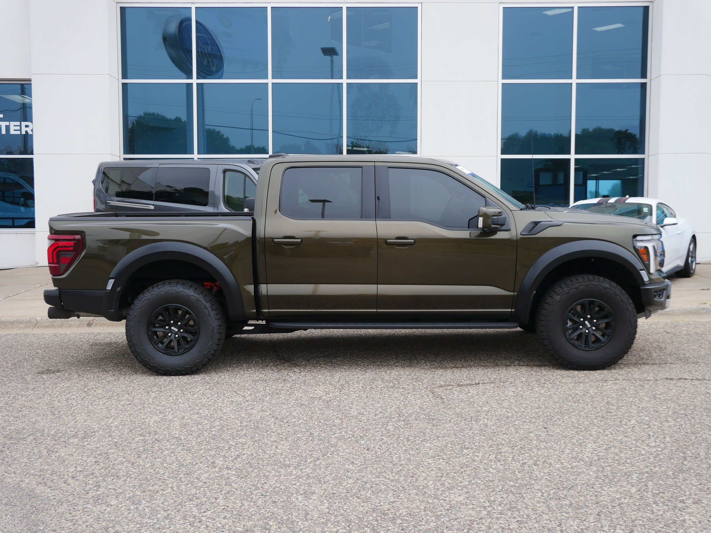 Used 2025 Ford F-150 Raptor with VIN 1FTFW1RG3SFA21326 for sale in New Brighton, Minnesota