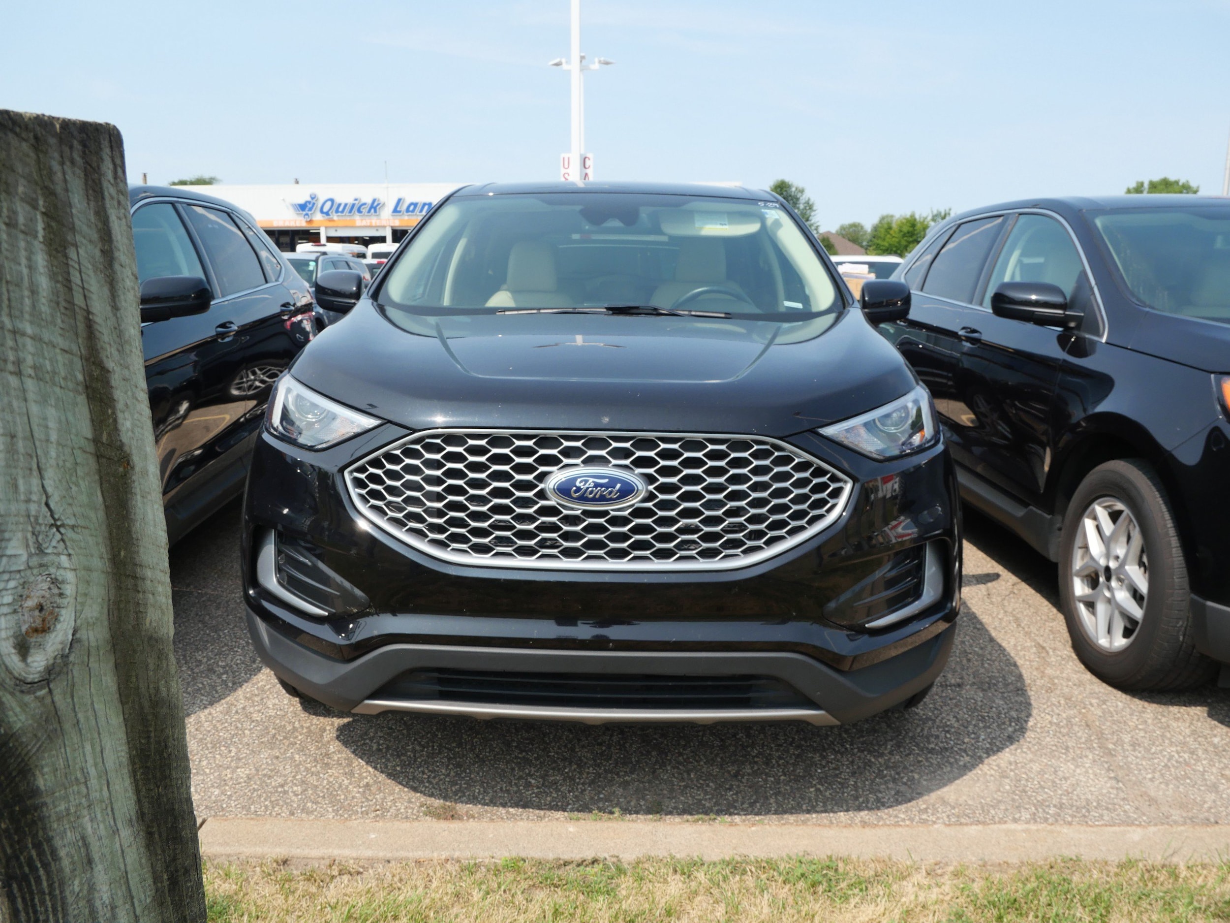 Used 2024 Ford Edge SEL with VIN 2FMPK4J90RBA99083 for sale in New Brighton, Minnesota