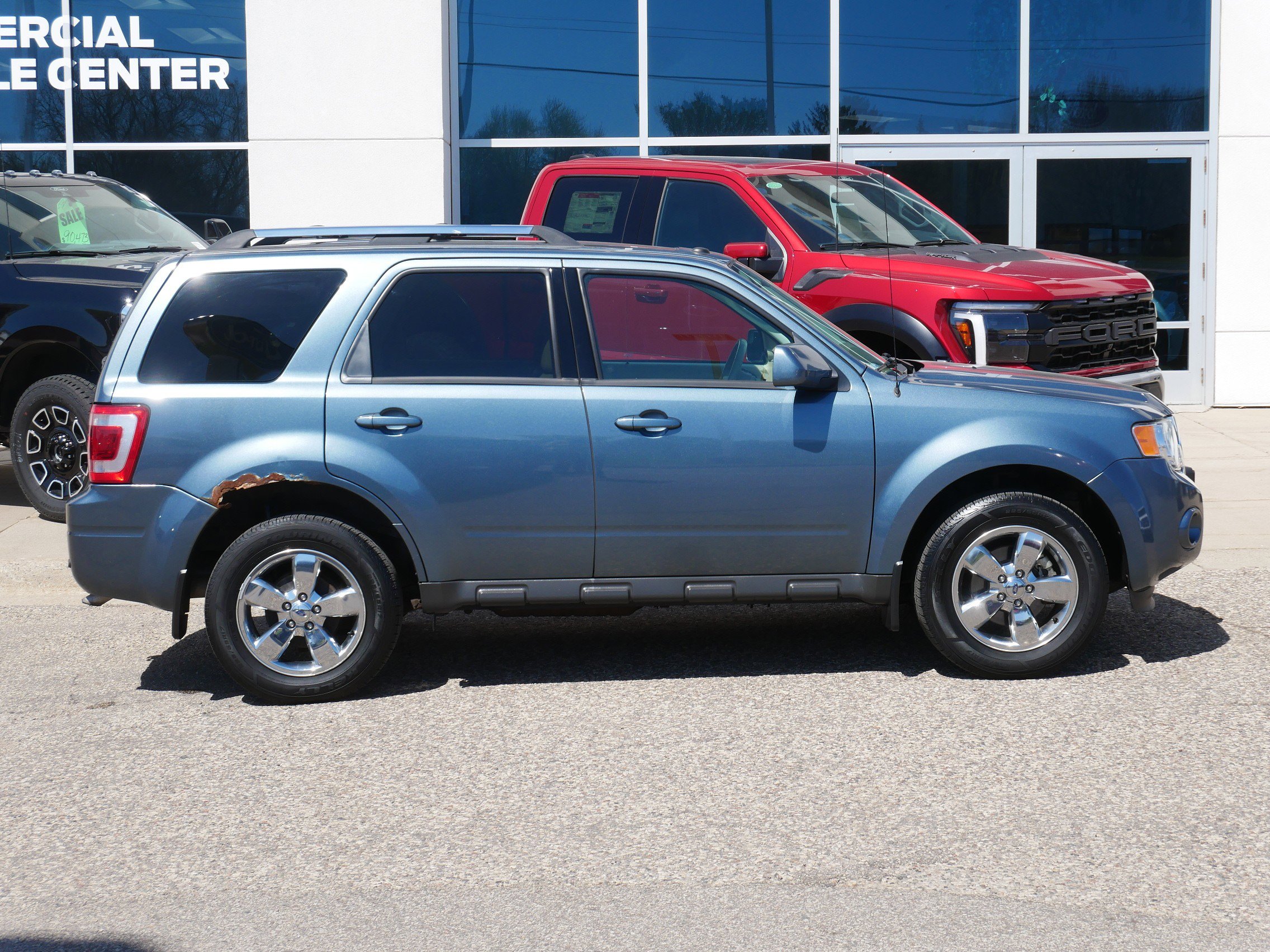 Used 2012 Ford Escape Limited with VIN 1FMCU9EG8CKA14745 for sale in New Brighton, Minnesota