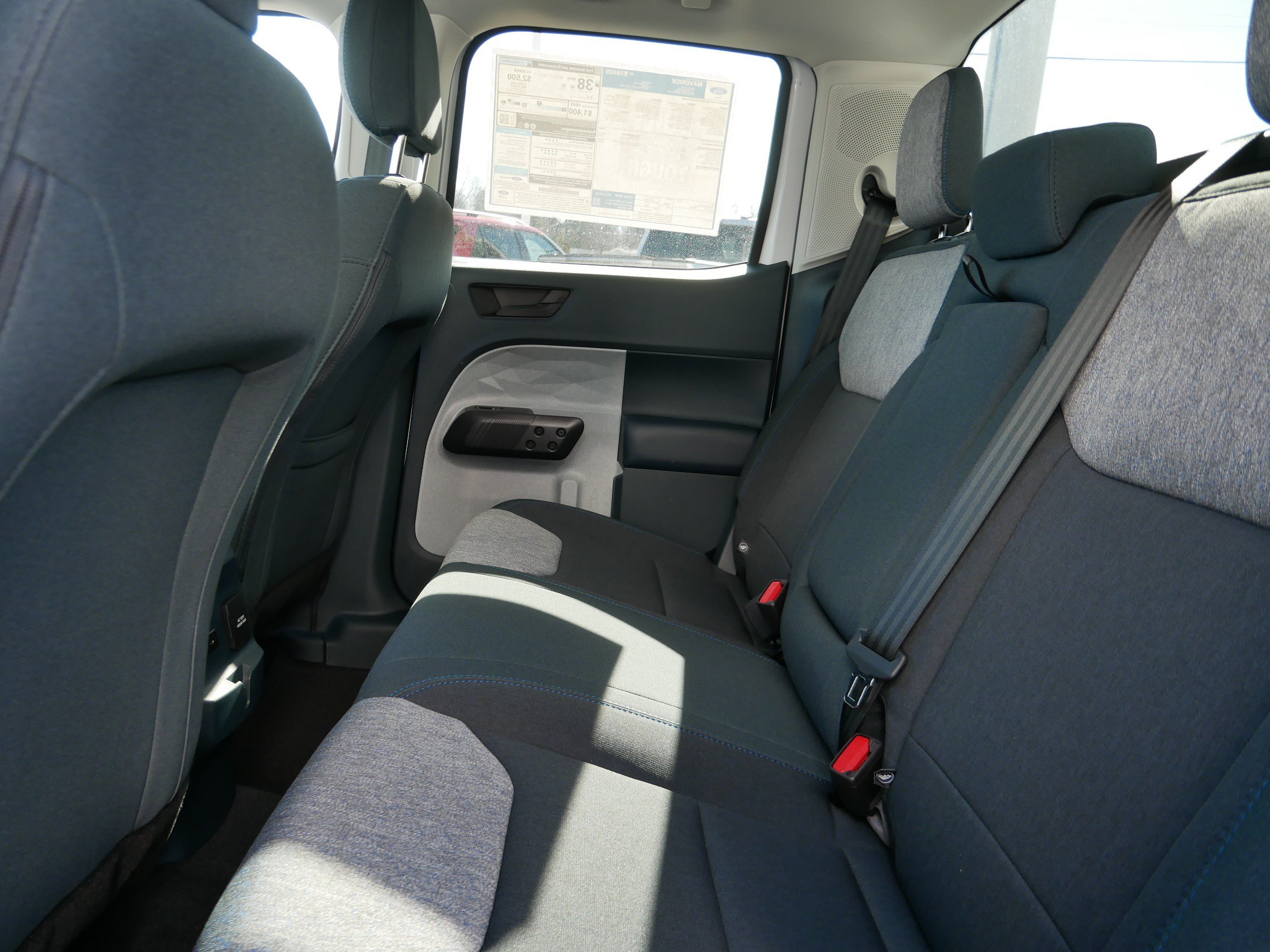 2025 Ford Maverick XLT - Photo 6