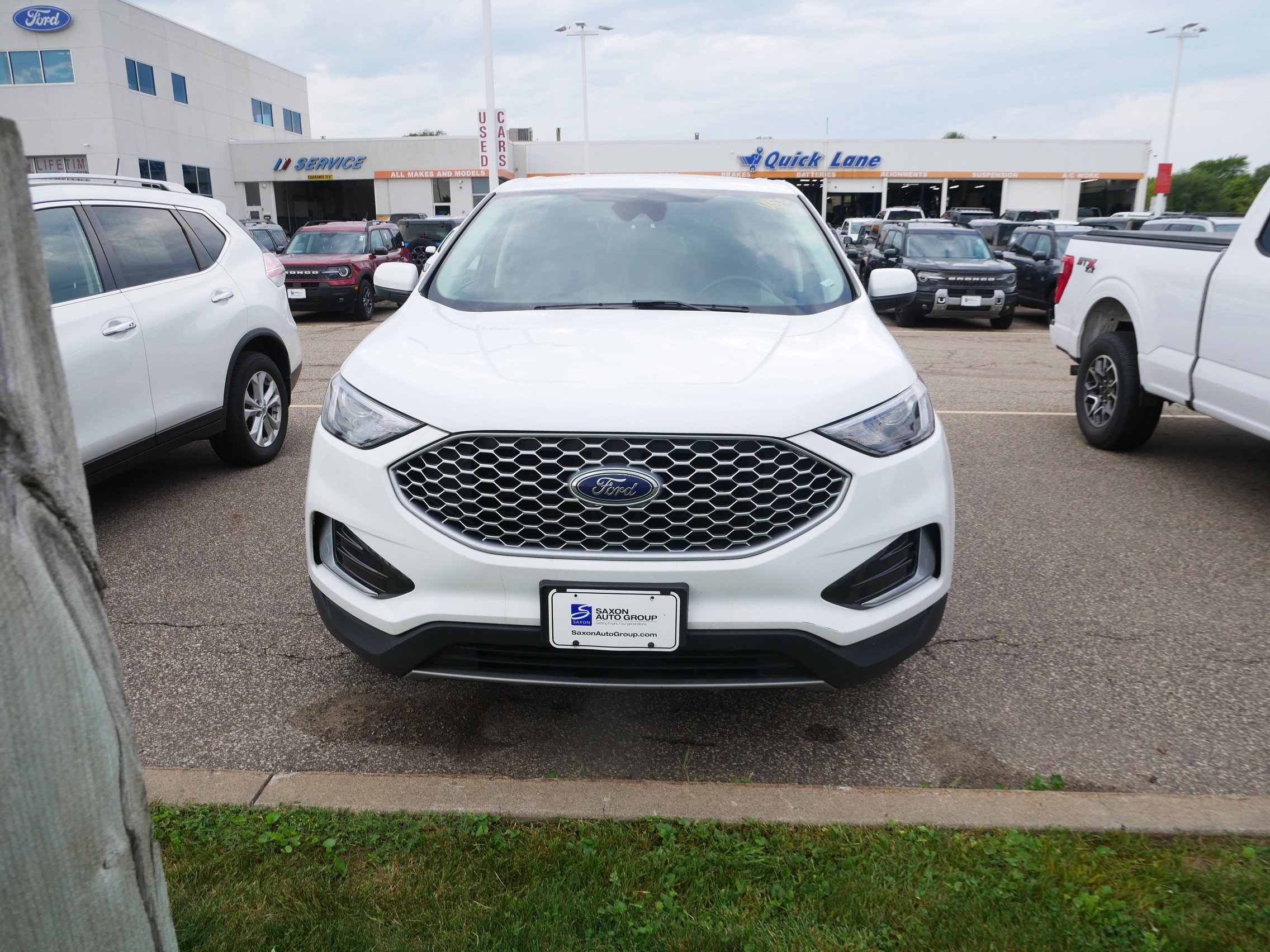 Used 2024 Ford Edge SEL with VIN 2FMPK4J94RBA94078 for sale in New Brighton, Minnesota