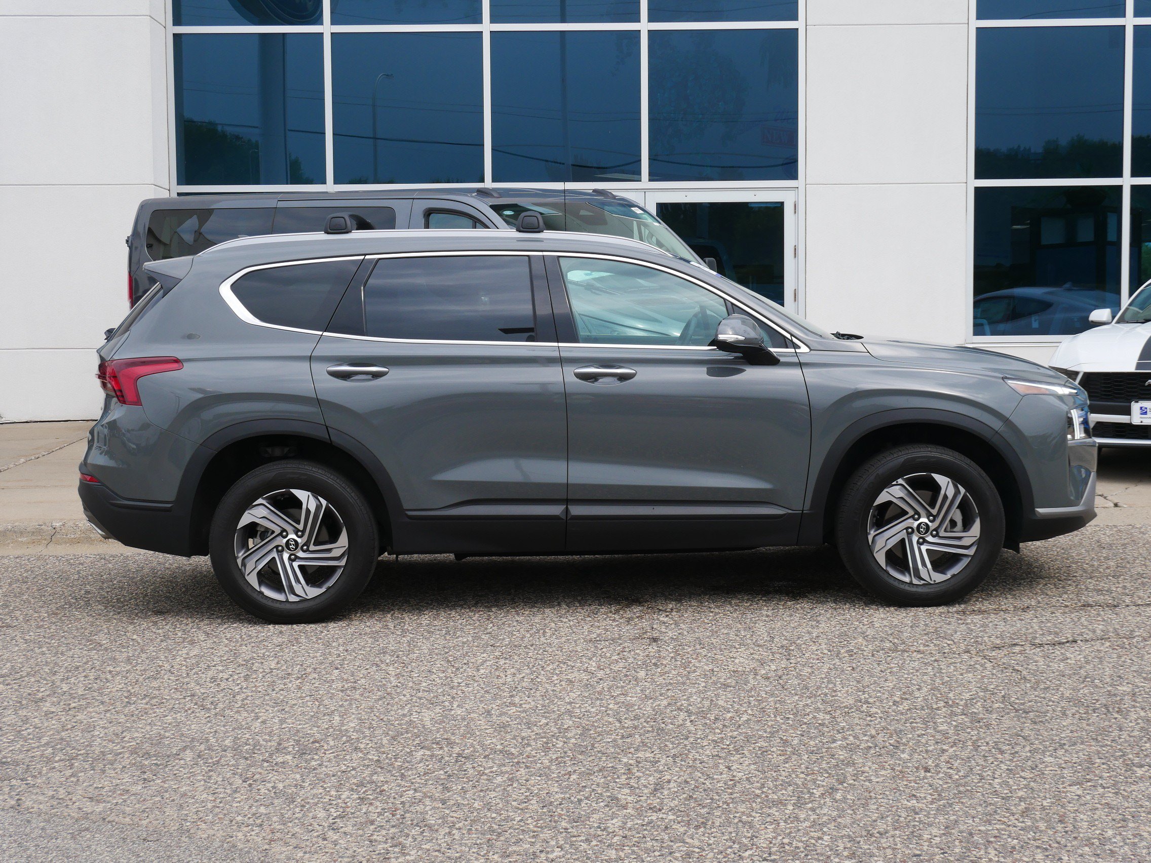 Used 2023 Hyundai Santa Fe SEL with VIN 5NMS2DAJ2PH601244 for sale in New Brighton, Minnesota