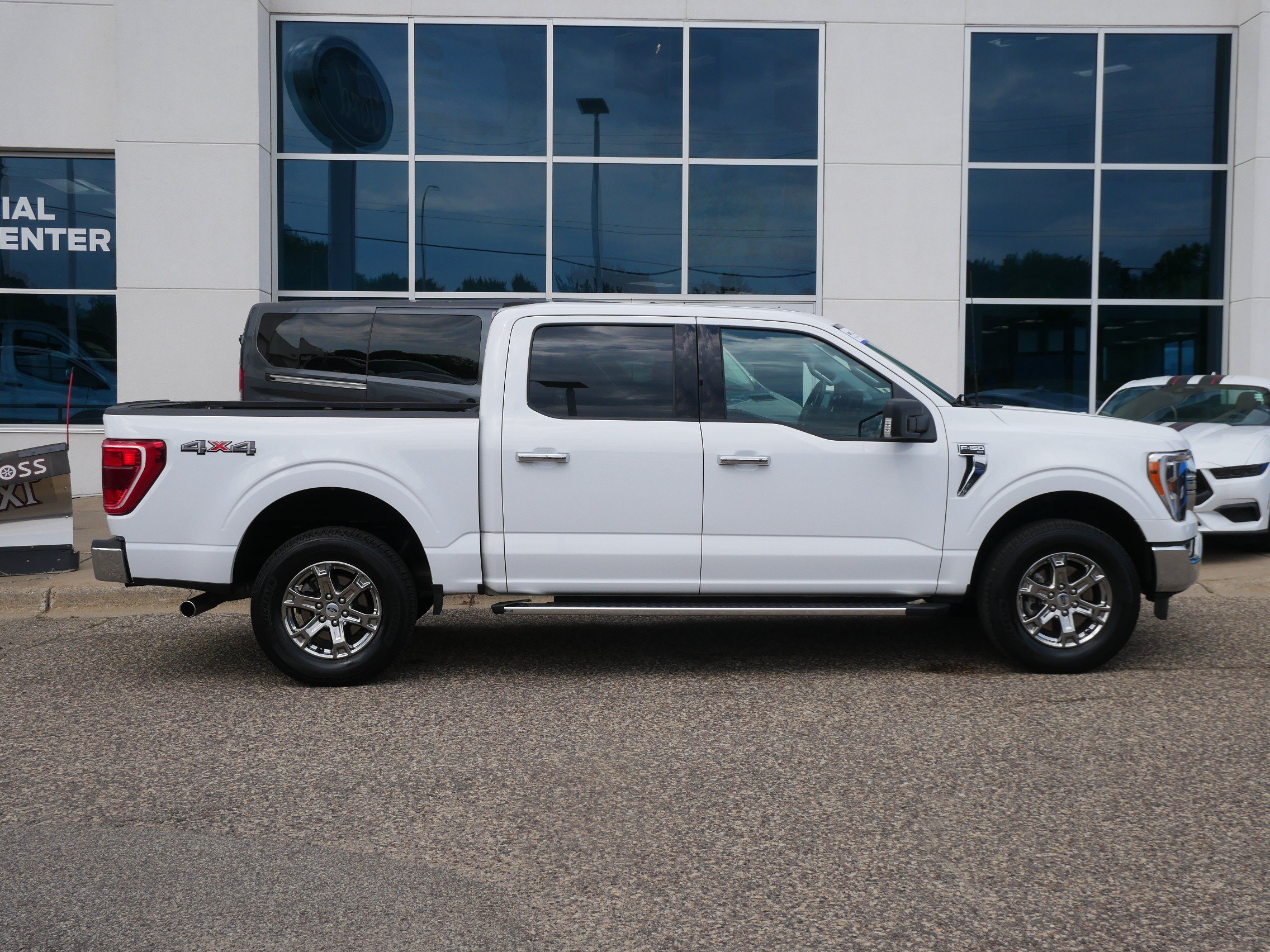 Used 2023 Ford F-150 XLT with VIN 1FTEW1EP3PFB04537 for sale in New Brighton, Minnesota