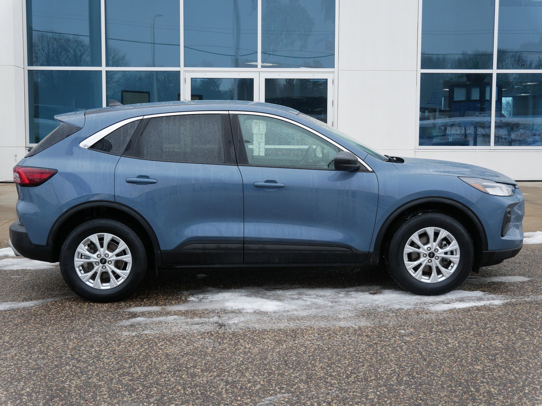 Used 2023 Ford Escape Active with VIN 1FMCU9GN2PUA31109 for sale in New Brighton, Minnesota