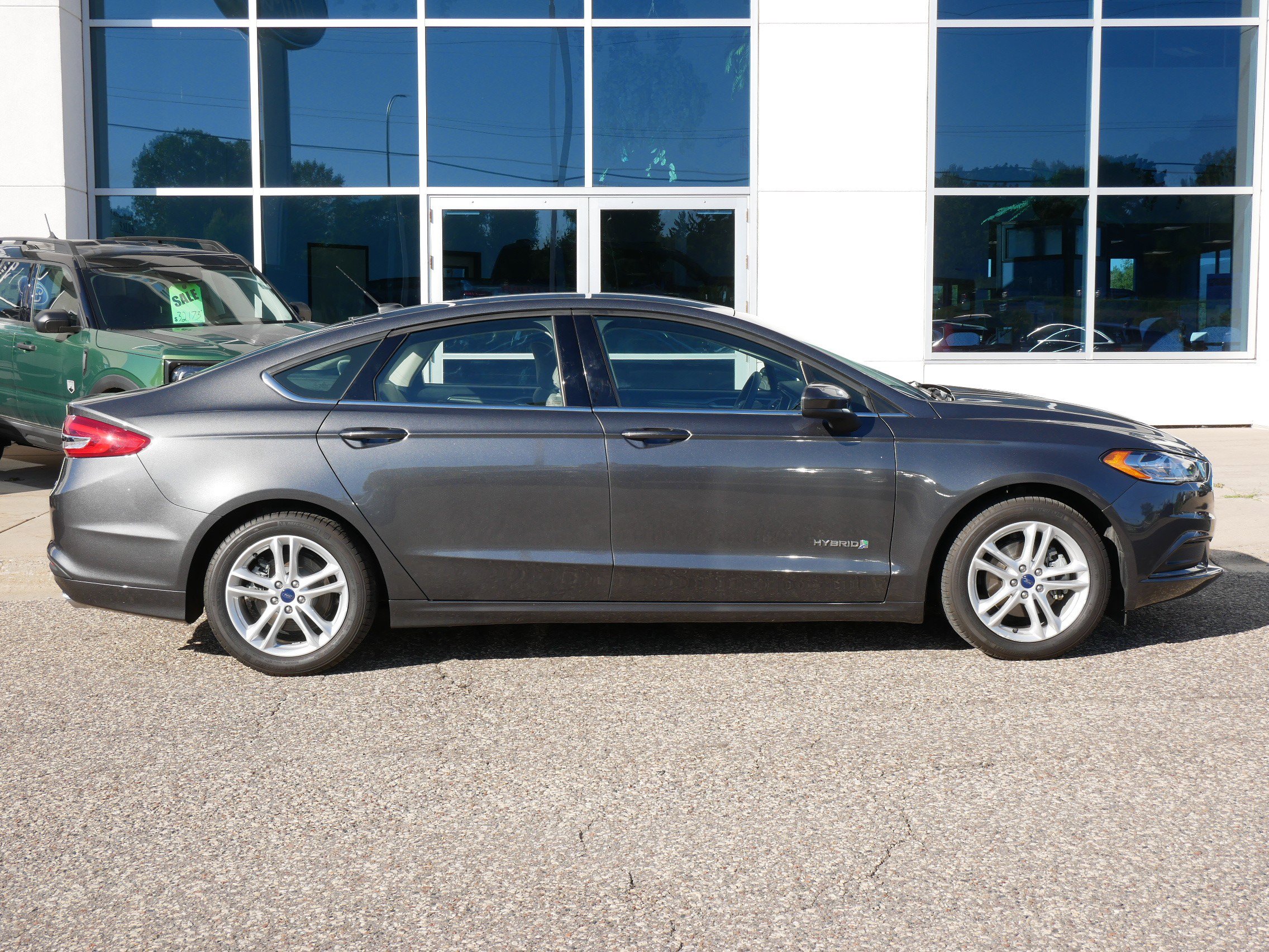 Used 2018 Ford Fusion Hybrid S with VIN 3FA6P0UUXJR142088 for sale in New Brighton, Minnesota