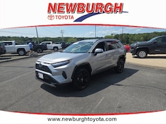 2022 Toyota RAV4 Hybrid SE SUV