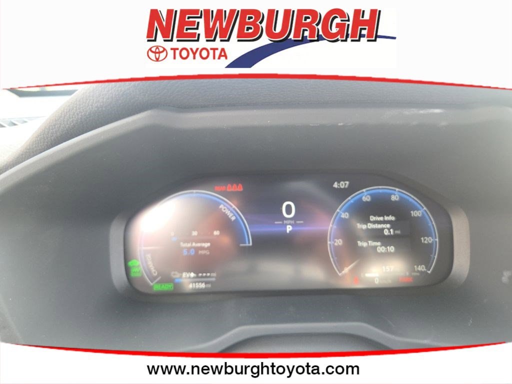 2023 Toyota RAV4 XSE - Photo 35