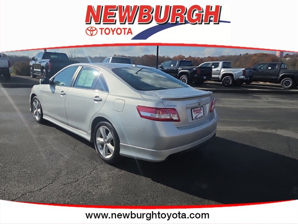 Used 2011 Toyota Camry SE Sedan