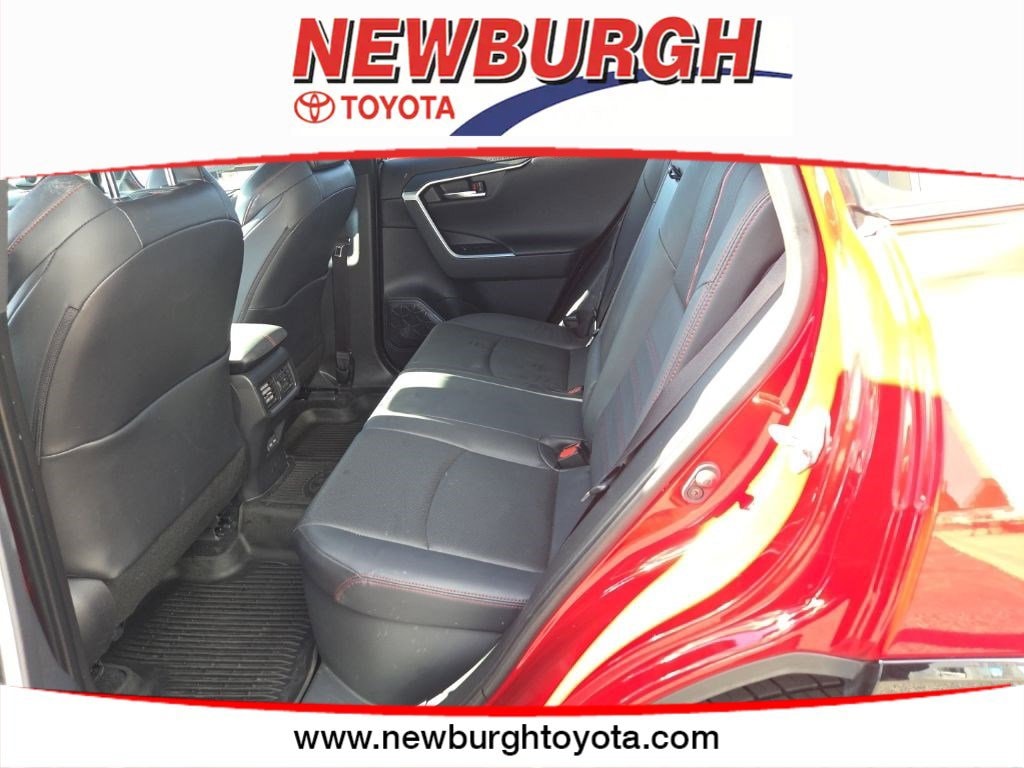 2023 Toyota RAV4 XSE - Photo 20