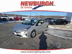 2017 Toyota Prius 5-Door Four Hatchback