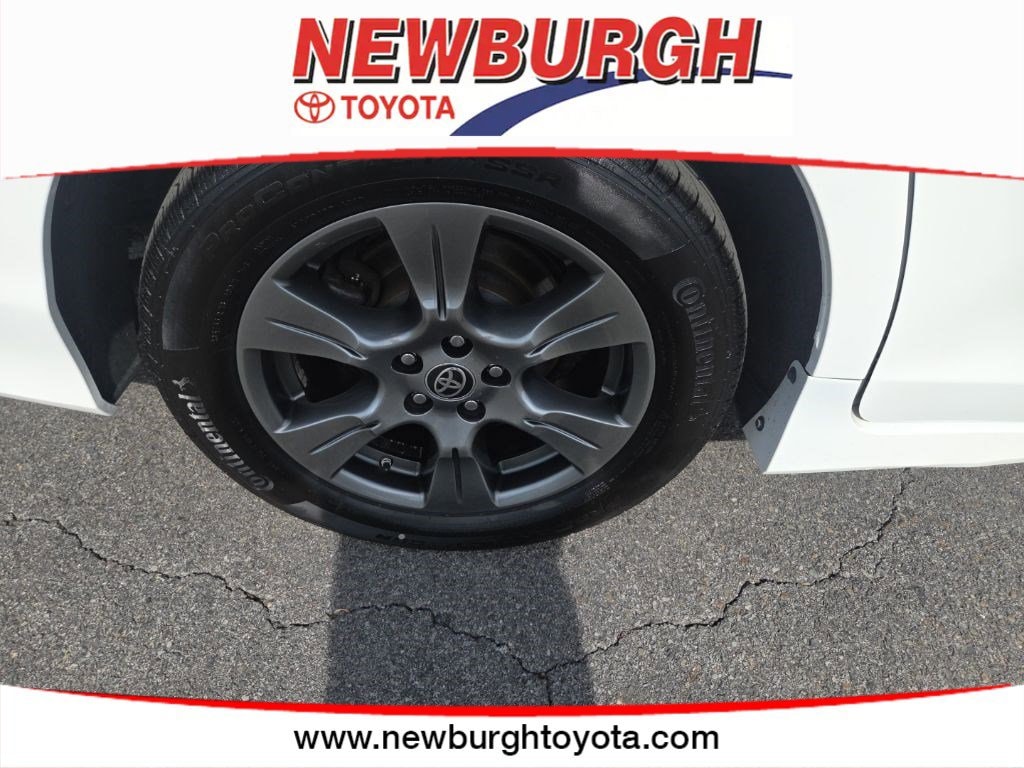 2020 Toyota Sienna SE Premium - Photo 15