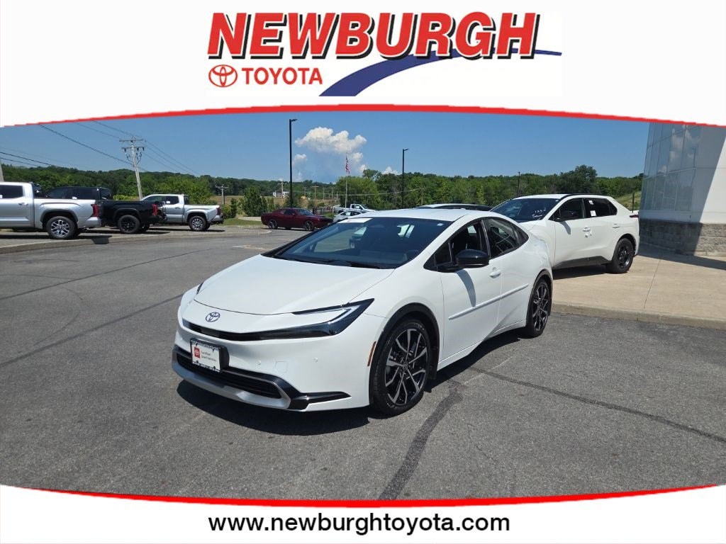 2023 Toyota Prius Prime XSE's photo