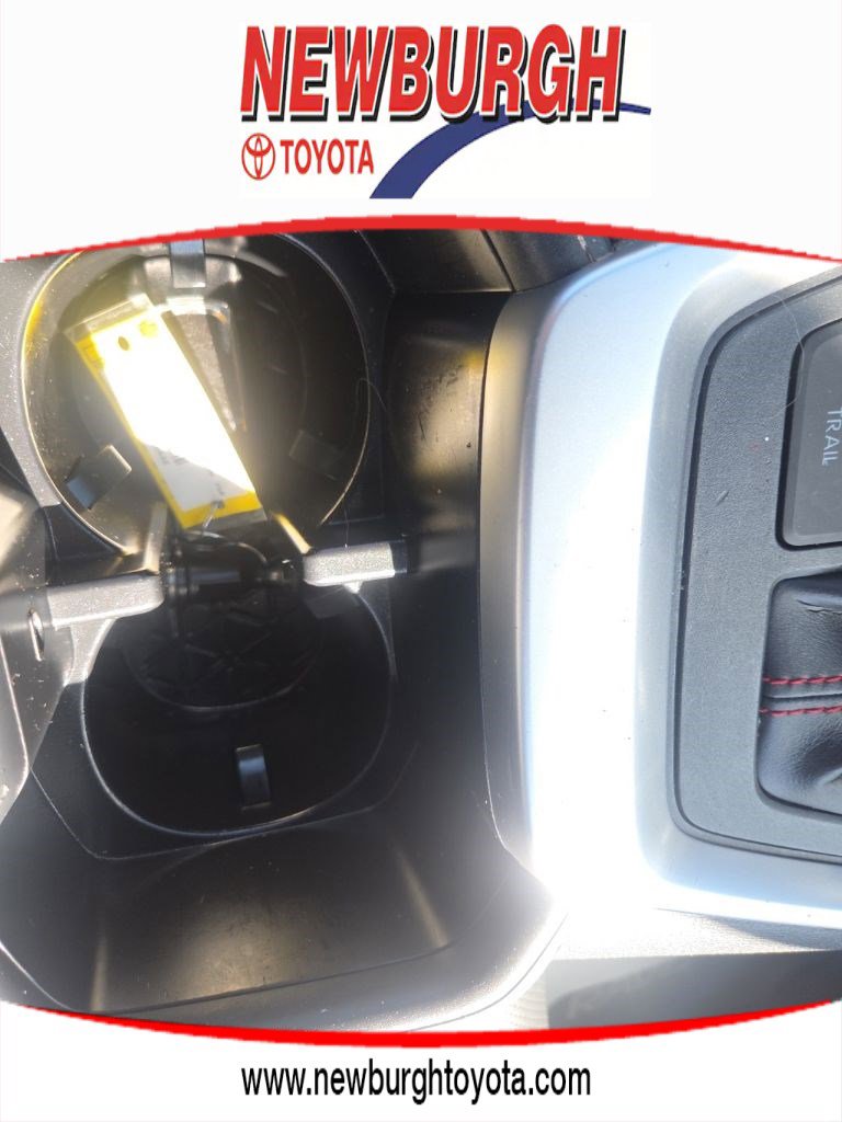 2023 Toyota RAV4 XSE - Photo 34