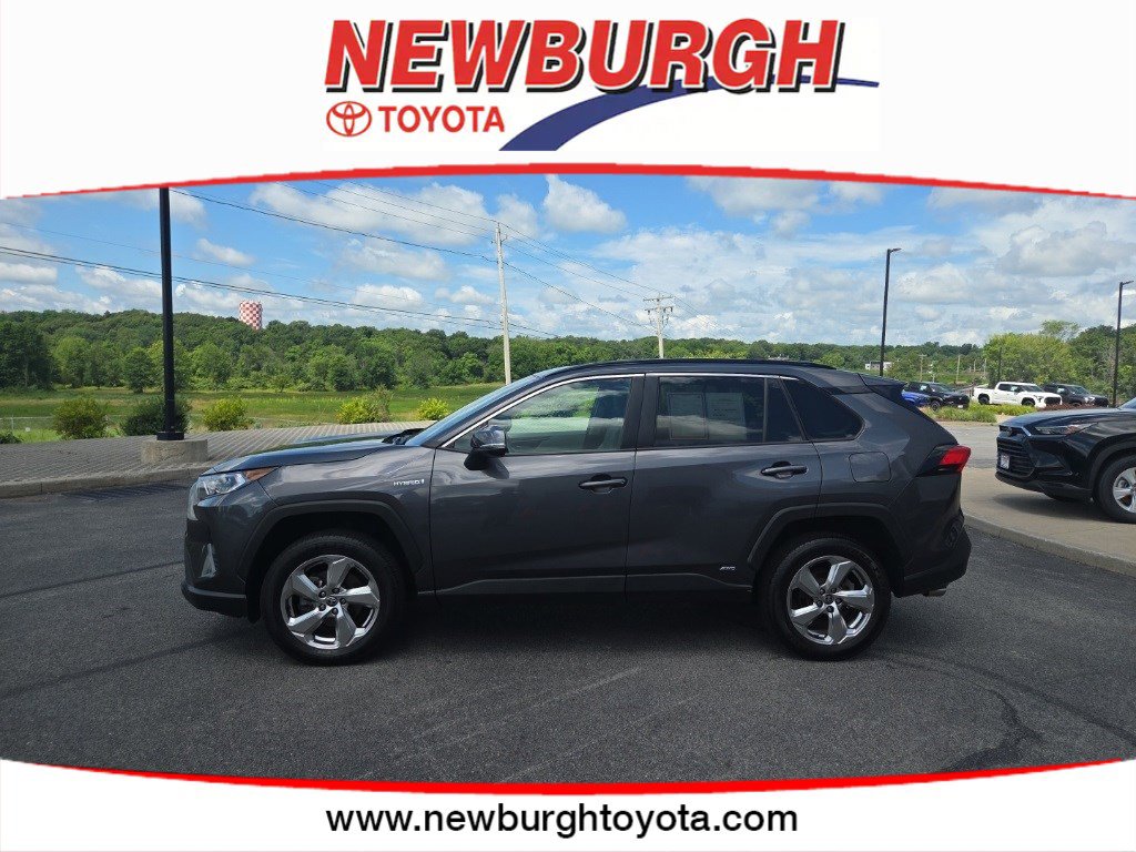 Certified 2021 Toyota RAV4 XLE Premium with VIN 2T3B6RFV8MW020173 for sale in Kansas City