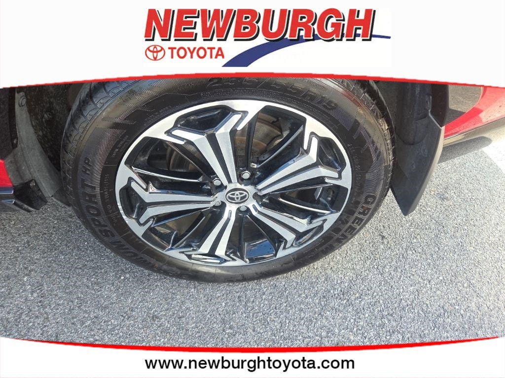2023 Toyota RAV4 XSE - Photo 10