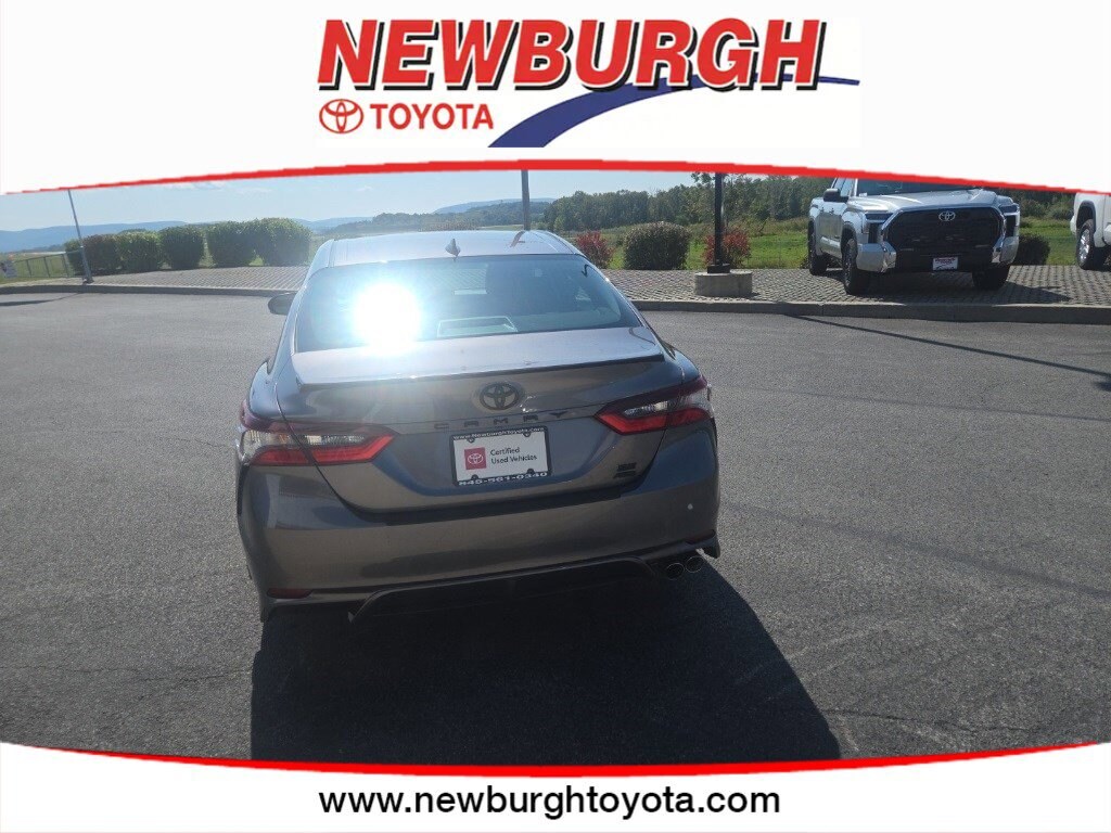 2023 Toyota Camry SE photo 2
