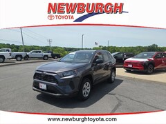 2020 Toyota RAV4 LE SUV