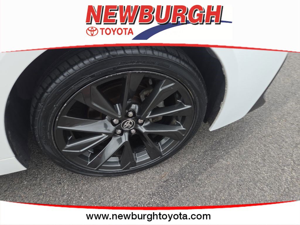 2024 Toyota Corolla SE - Photo 12