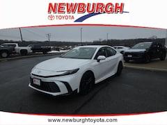 2025 Toyota Camry SE Sedan
