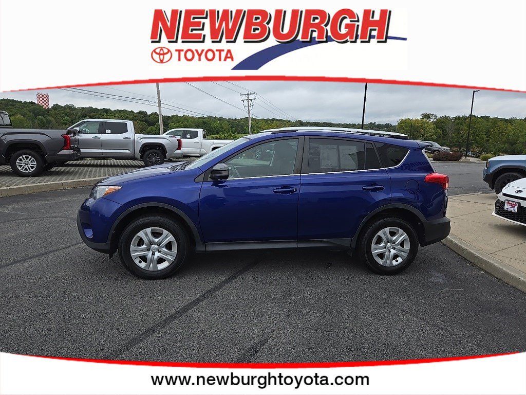 Used 2015 Toyota RAV4 LE with VIN 2T3BFREV8FW340128 for sale in Newburgh, NY