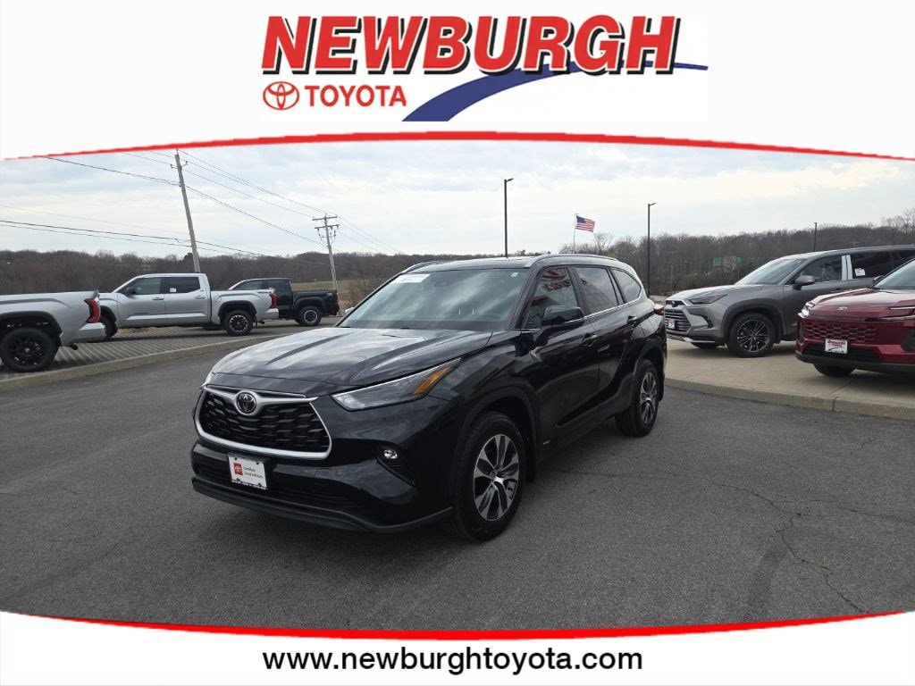 2026 Toyota Highlander Hybrid SUV 