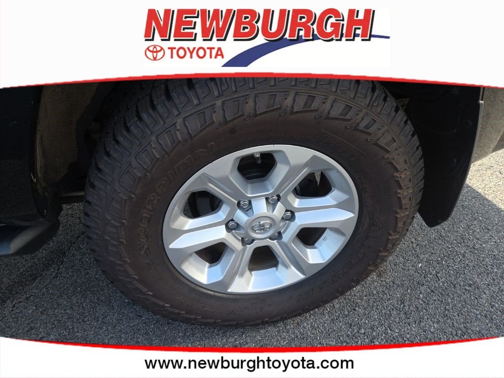 2021 Toyota 4Runner SR5 - Photo 10