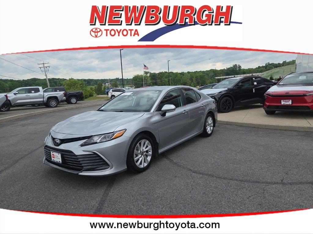 2024 Toyota Camry Sedan 