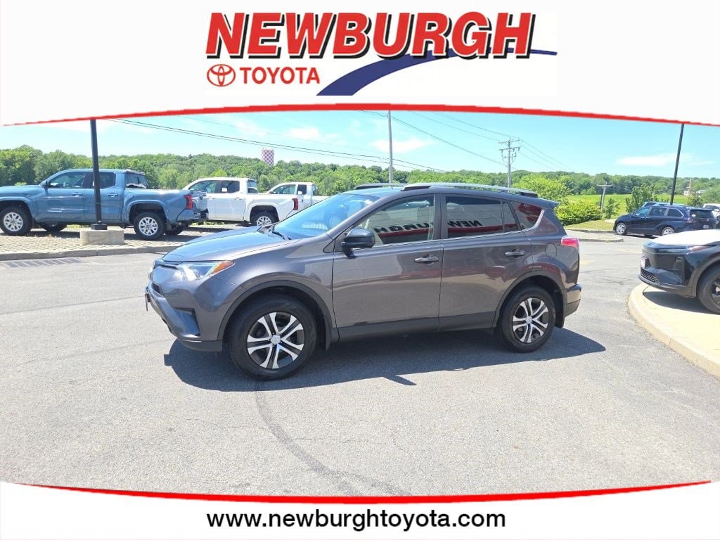 Used 2018 Toyota RAV4 LE with VIN JTMBFREV5JJ206247 for sale in Newburgh, NY