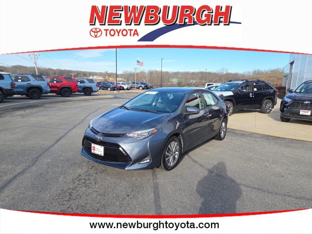 2019 Toyota Corolla XLE's photo