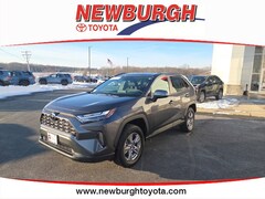 2025 Toyota RAV4 Hybrid XLE SUV