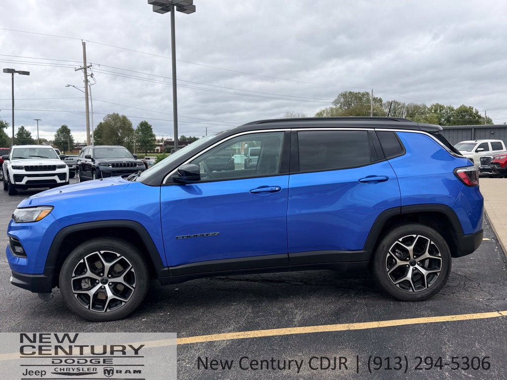 Used 2025 Jeep Compass Limited with VIN 3C4NJDCN3ST620137 for sale in Kansas City