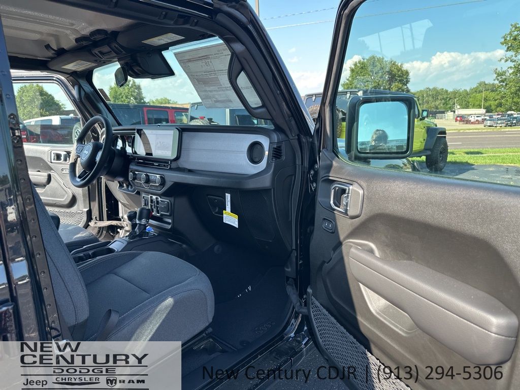 2025 Jeep Gladiator Sport S - Photo 16