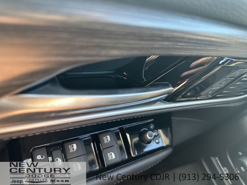 2024 Jeep Wagoneer Series III - Photo 38