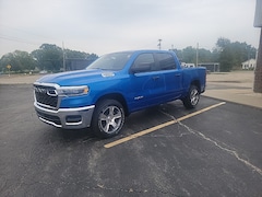 2025 Ram 1500 TRADESMAN CREW CAB 4X4 5'7 BOX Pickup