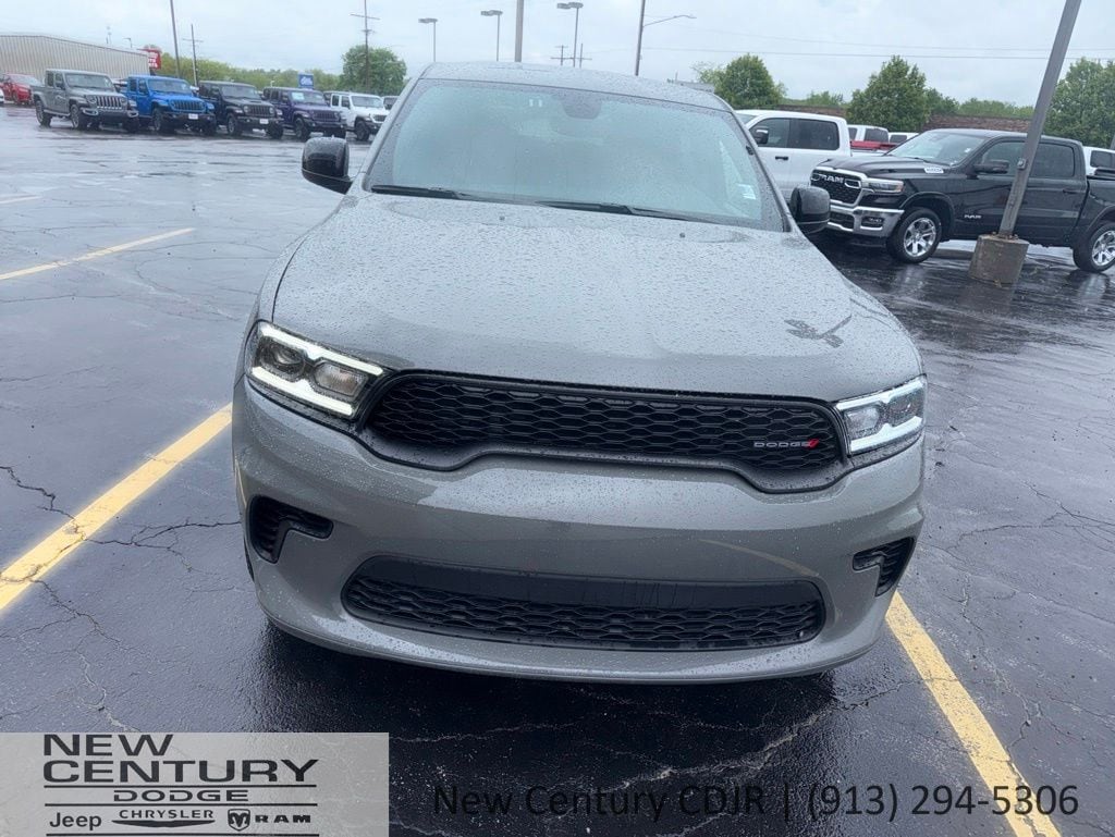 Used 2025 Dodge Durango GT with VIN 1C4RDJDG4SC553079 for sale in Kansas City