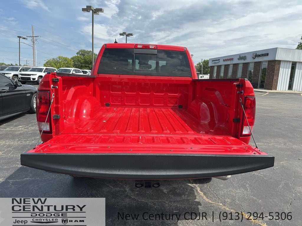 2023 RAM Ram 1500 Classic SLT - Photo 6