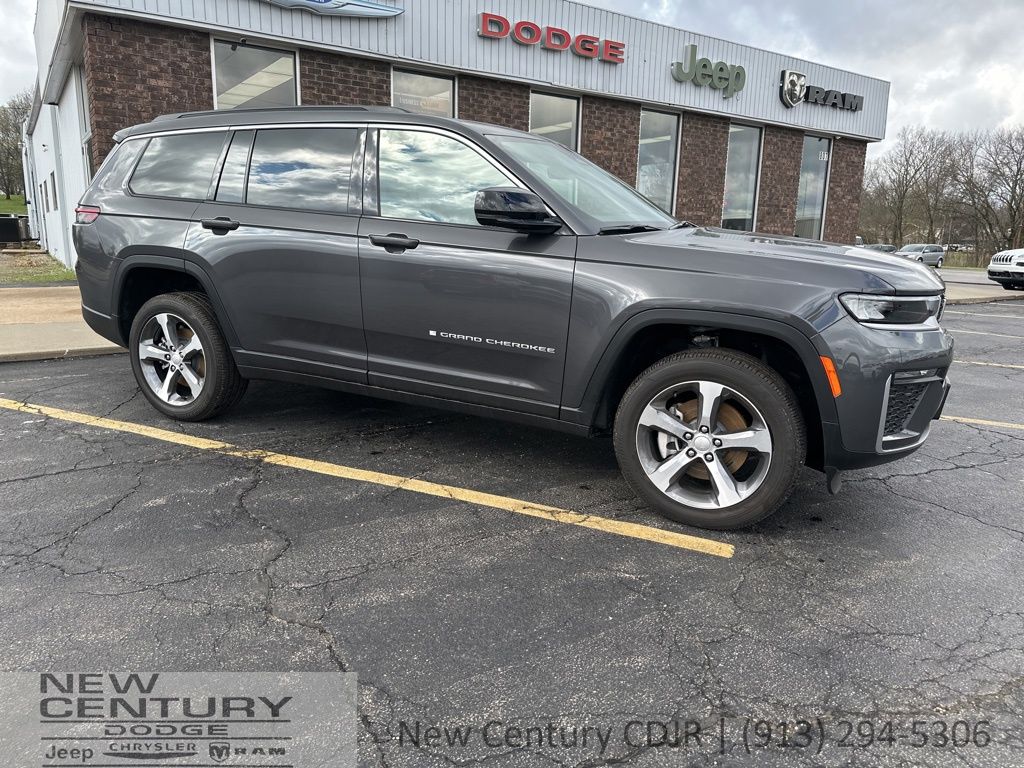 2026 Jeep Grand Cherokee Sport Utility 