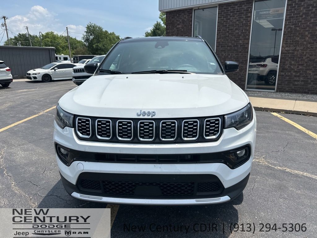 Used 2025 Jeep Compass Limited with VIN 3C4NJDCN8ST518154 for sale in Kansas City