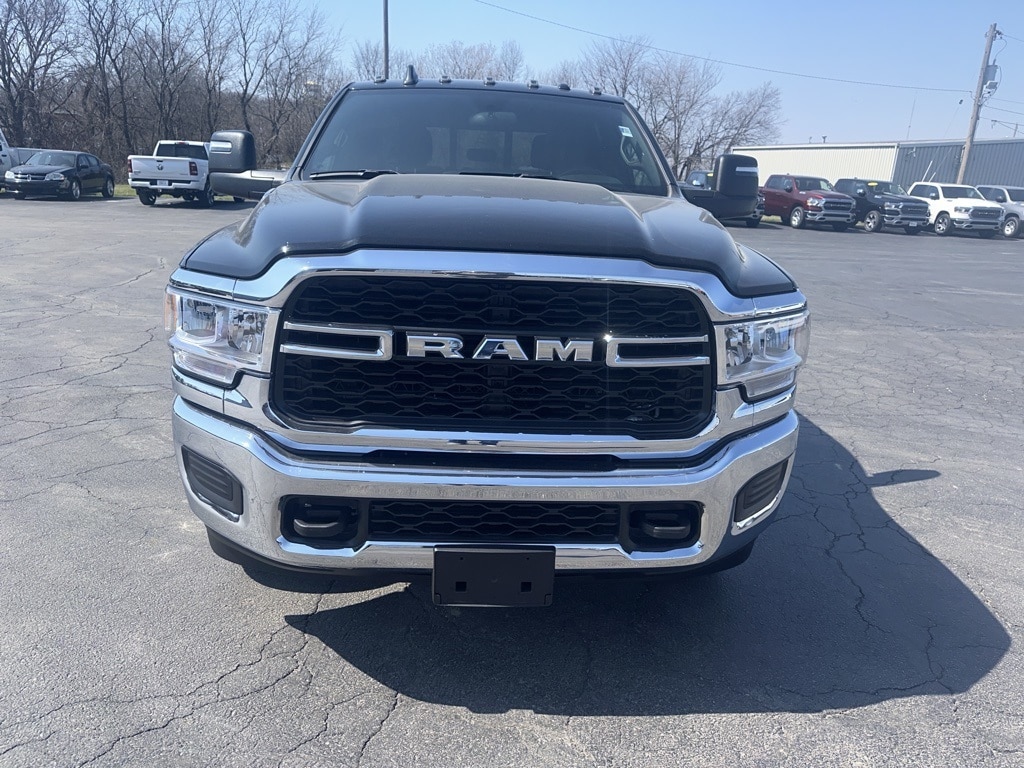 Used 2023 RAM Ram 3500 Pickup Tradesman with VIN 3C63RRGL4PG508850 for sale in Paola, KS