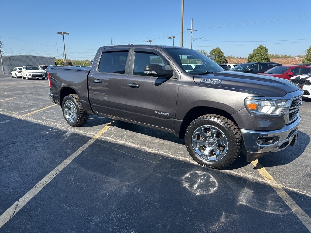 Used 2019 RAM Ram 1500 Pickup Big Horn/Lone Star with VIN 1C6SRFFT0KN840392 for sale in Kansas City