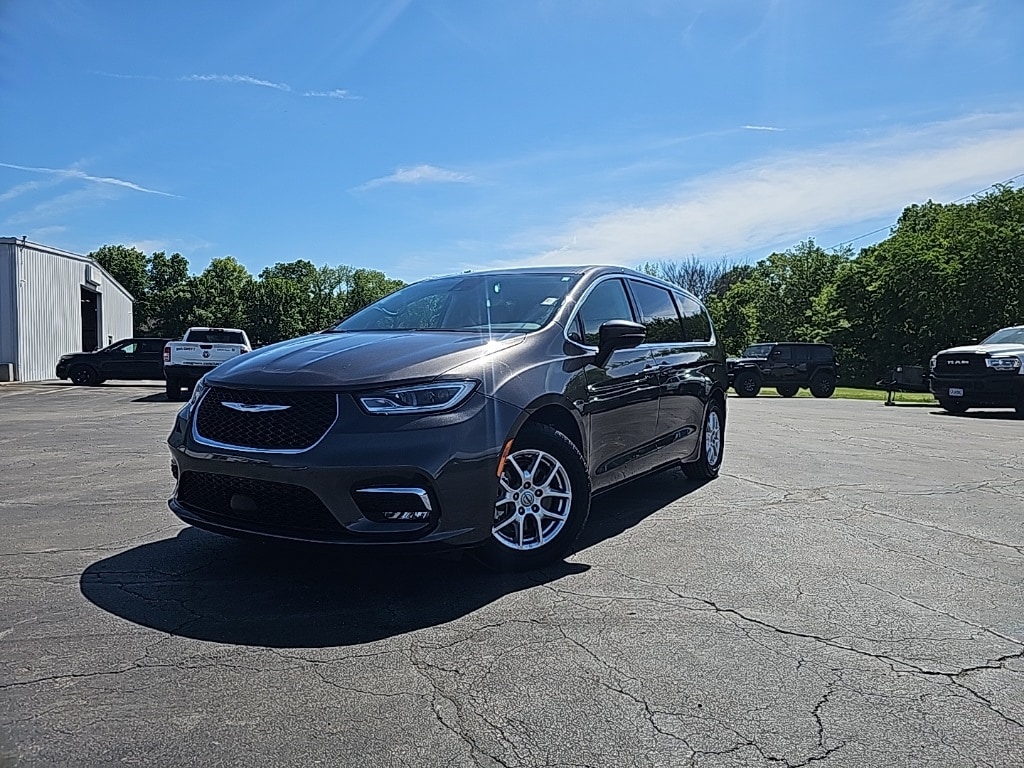 2023 Chrysler Pacifica Minivan/Van 
