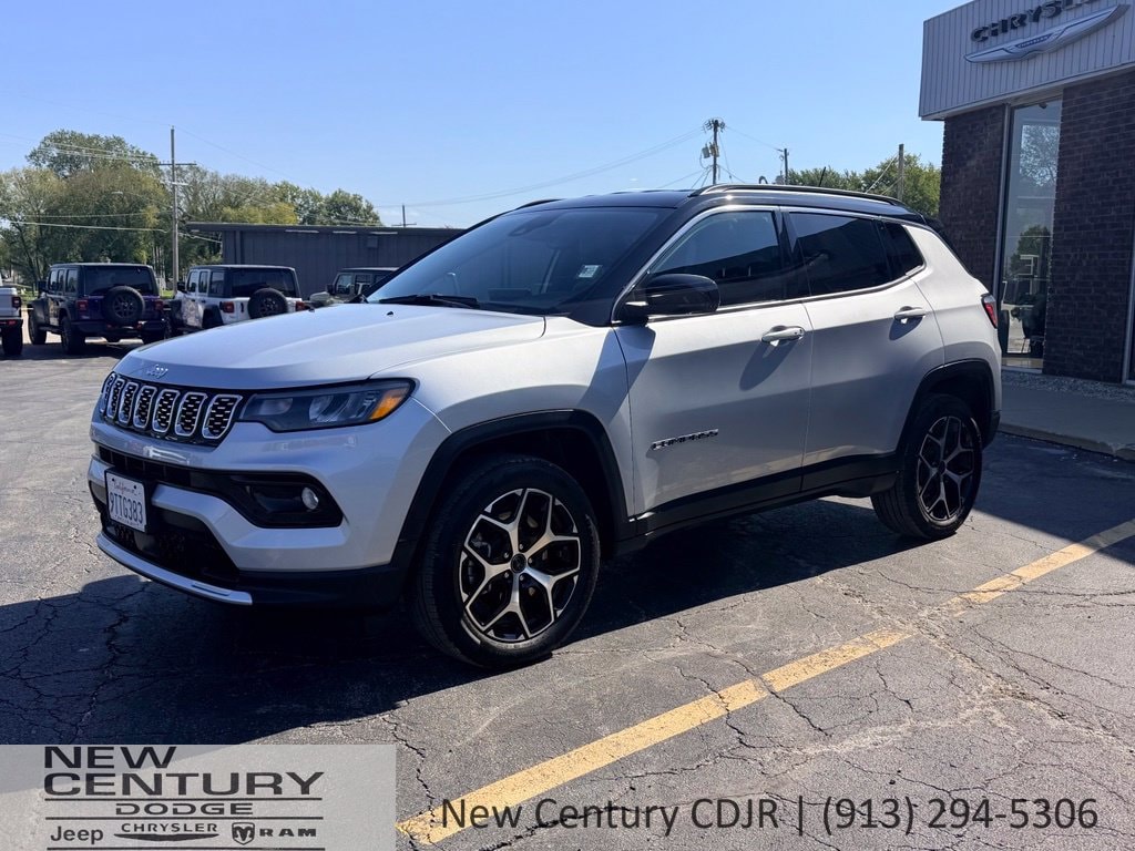 Used 2025 Jeep Compass Limited with VIN 3C4NJDCNXST620166 for sale in Kansas City