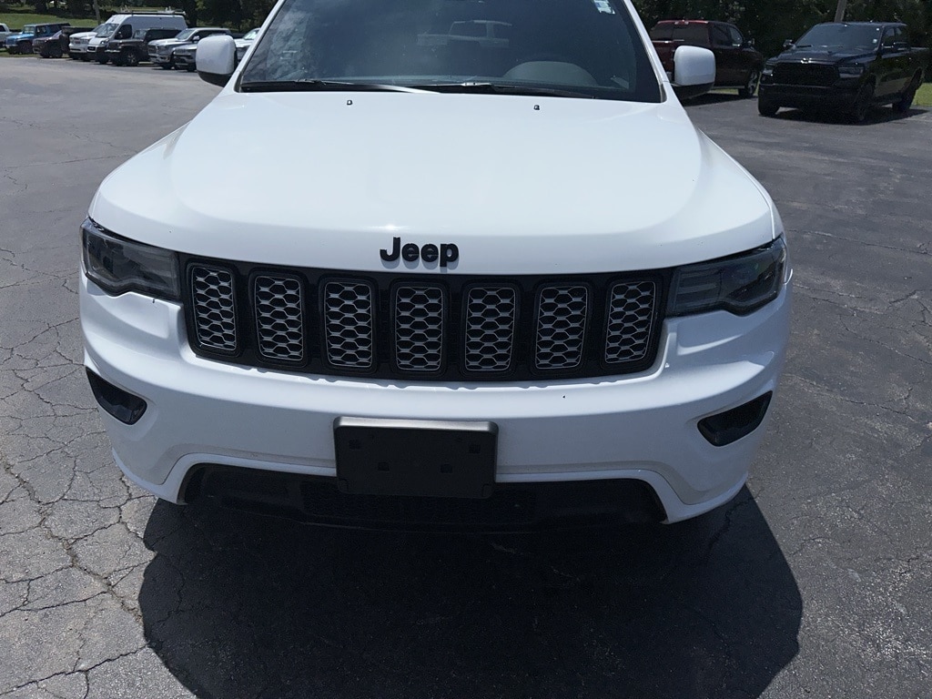 Used 2022 Jeep Grand Cherokee WK Laredo X with VIN 1C4RJFAG5NC150131 for sale in Kansas City