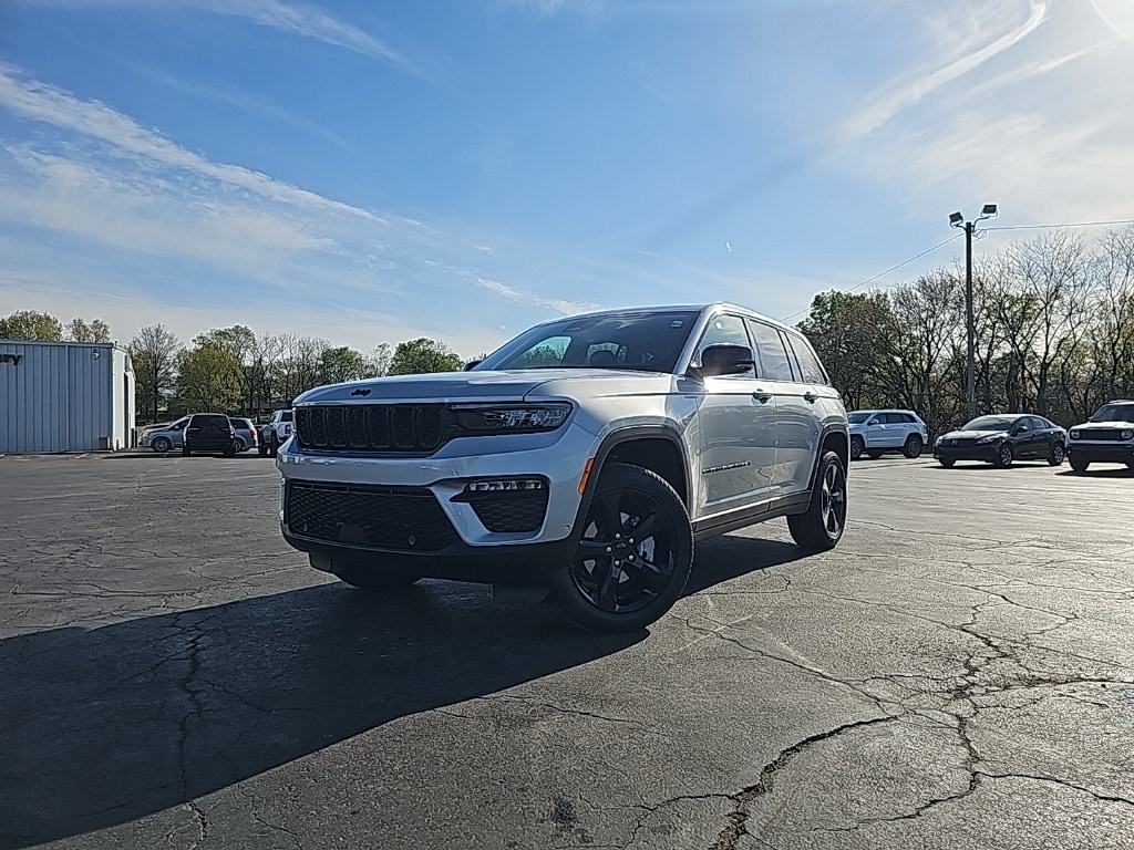 2025 Jeep Grand Cherokee Sport Utility 