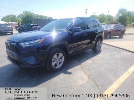 2025 Toyota RAV4 XLE SUV