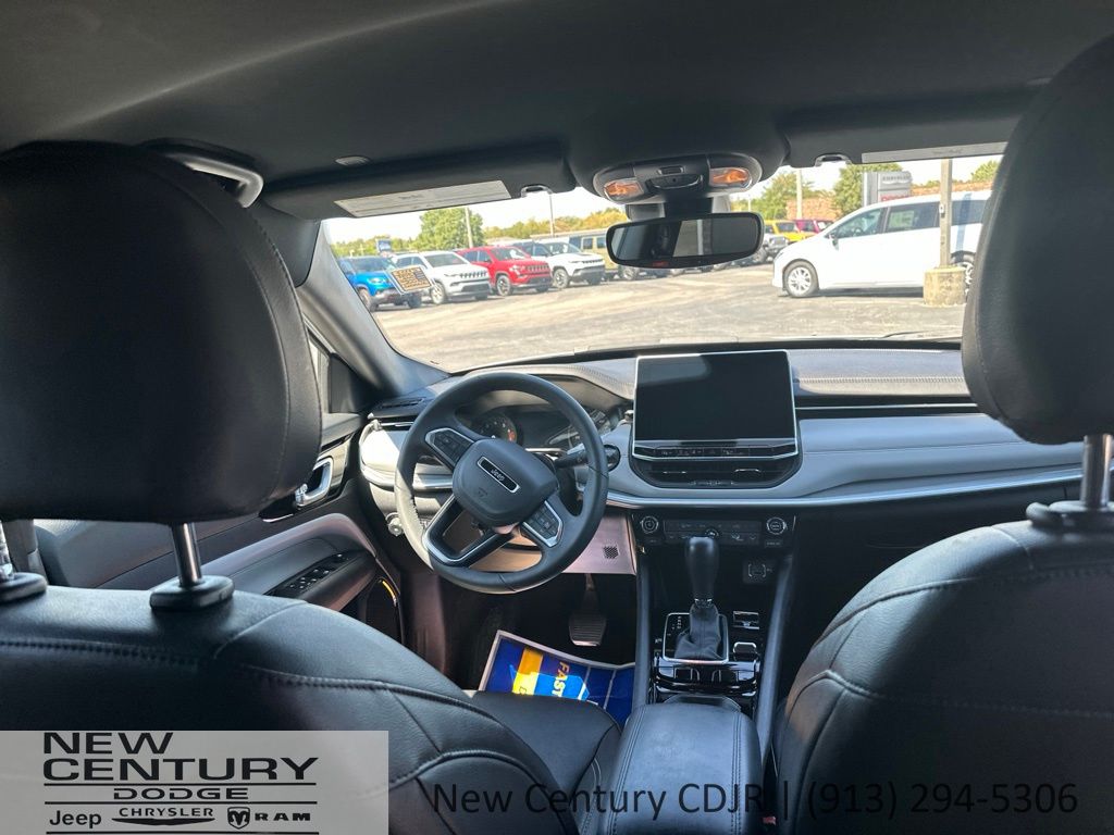 Photo 18