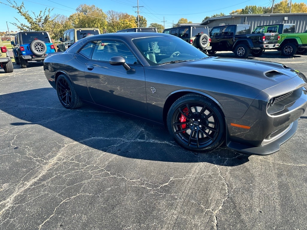 Used 2023 Dodge Challenger SRT with VIN 2C3CDZC91PH679674 for sale in Kansas City