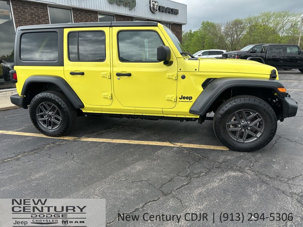 Used 2024 Jeep Wrangler 4-Door Sport S with VIN 1C4PJXDG7RW262281 for sale in Kansas City